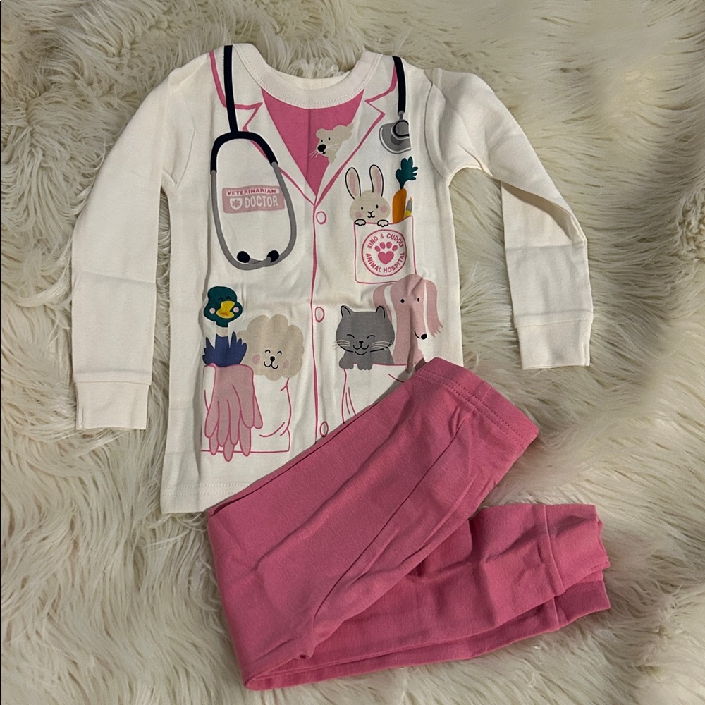 Baby GAP Pajama set 100% Organic Cotton veterinarian doctor PJ Sz 2 years NEW!